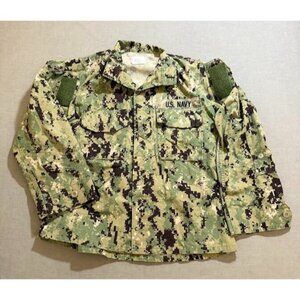 US Navy Seals Type III X Short Jacket Adult S Green Digital Camouflage Button.